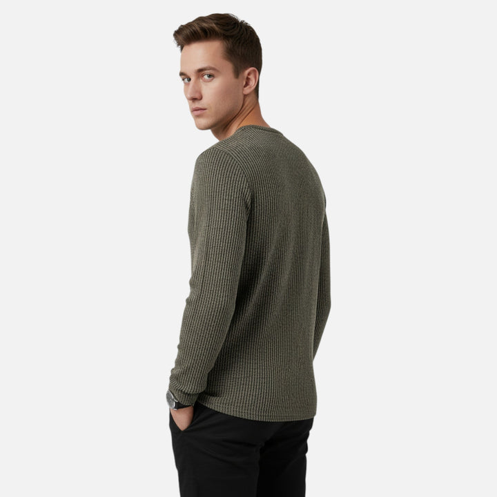 Valmonti | Męski sweter Henley z dzianiny w warkocze