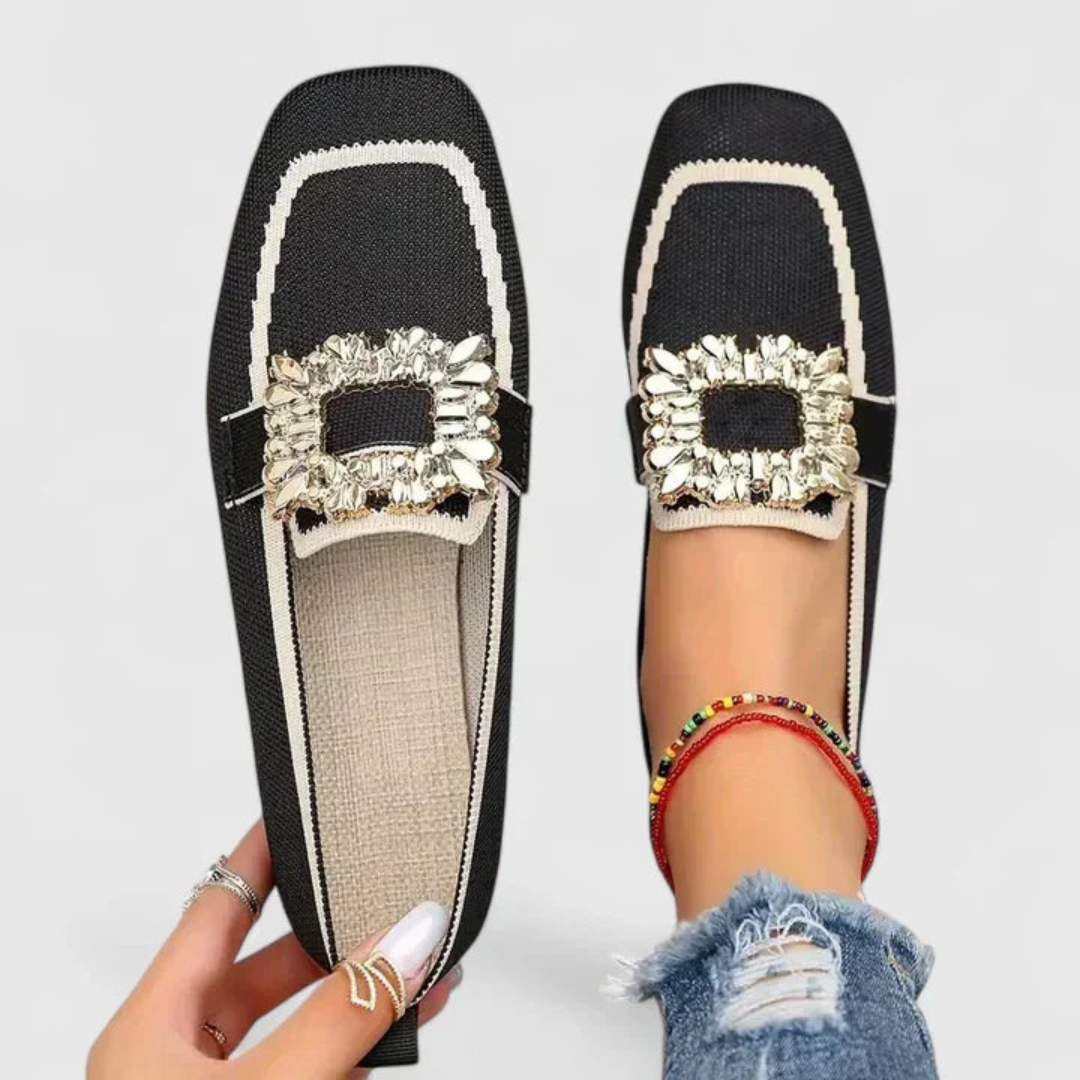 Kobiece Mokasyny z Kryształową Klamrą – Ozdobne Slip-Ony do Smart Casual