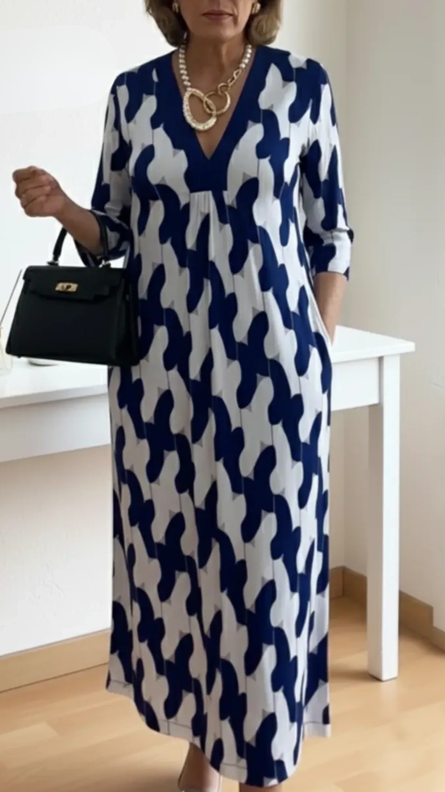 Damska maxi sukienka w print V dekolt trzy czwarte rękawy