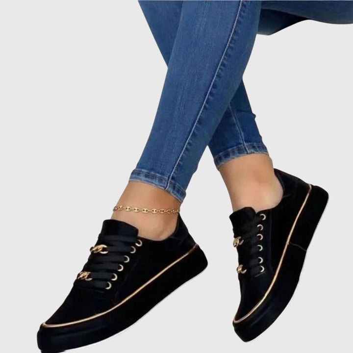 Damskie Trampki z Weluru z Sznurowaniem – Niskie Casual Sneakersy z Podwyższoną Podeszwą