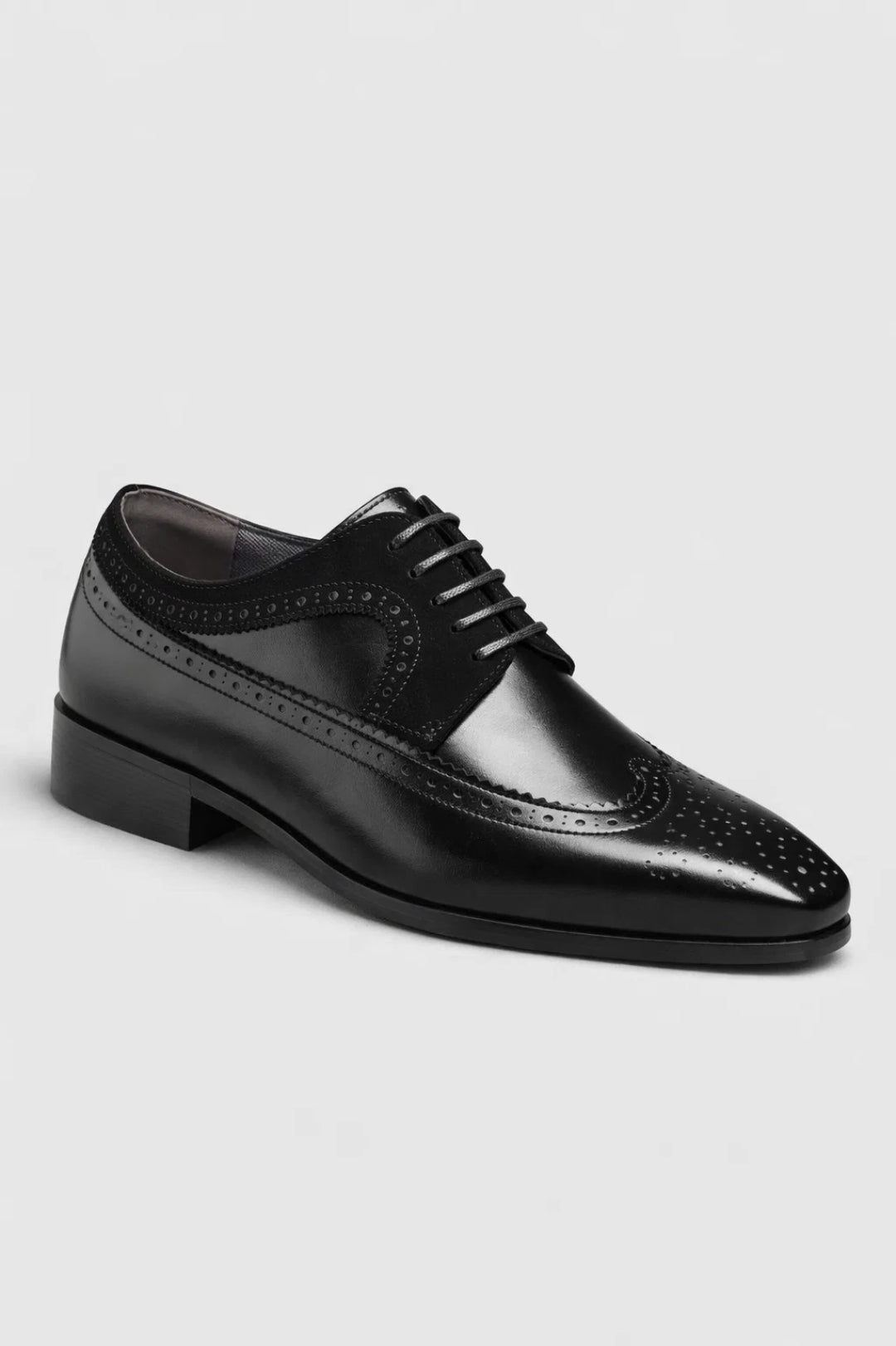 Męskie eleganckie buty na sznurówki – Klasyczne obuwie na jesień o wysokości kostki