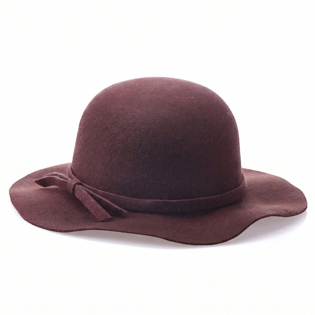Kobieca Vintage Kapelusz Cloche z Detalem Wstążki