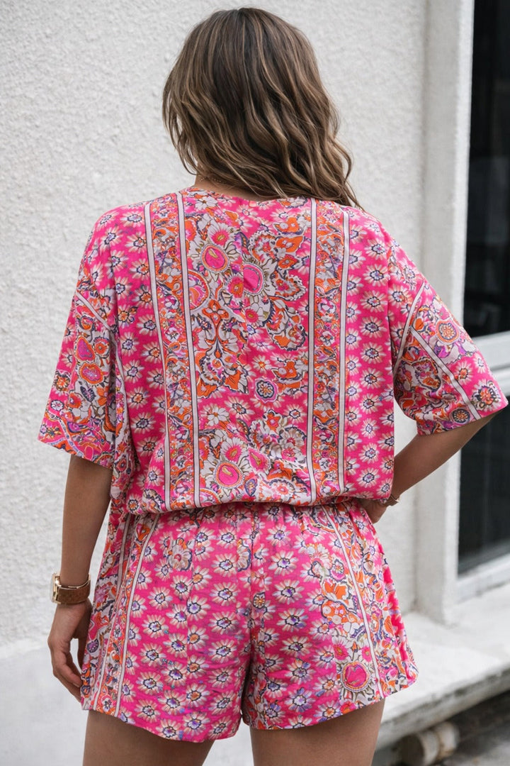 Zestaw bluzki kimono i szortów dla kobiet