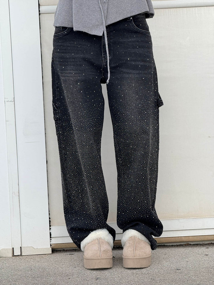 Damskie dżinsy o wysokim stanie i prostych nogawkach z kryształowymi detalami – Vintage Denim Look na każdą porę roku i bezwysiłkową elegancję