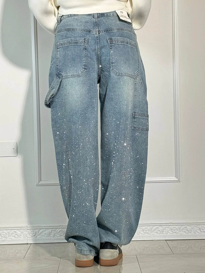 Damskie dżinsy o wysokim stanie i prostych nogawkach z kryształowymi detalami – Vintage Denim Look na każdą porę roku i bezwysiłkową elegancję