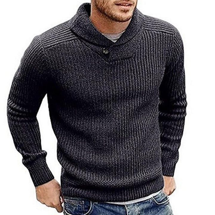 Męski sweter z żebrowanym kołnierzem szalowym z detalem guzika