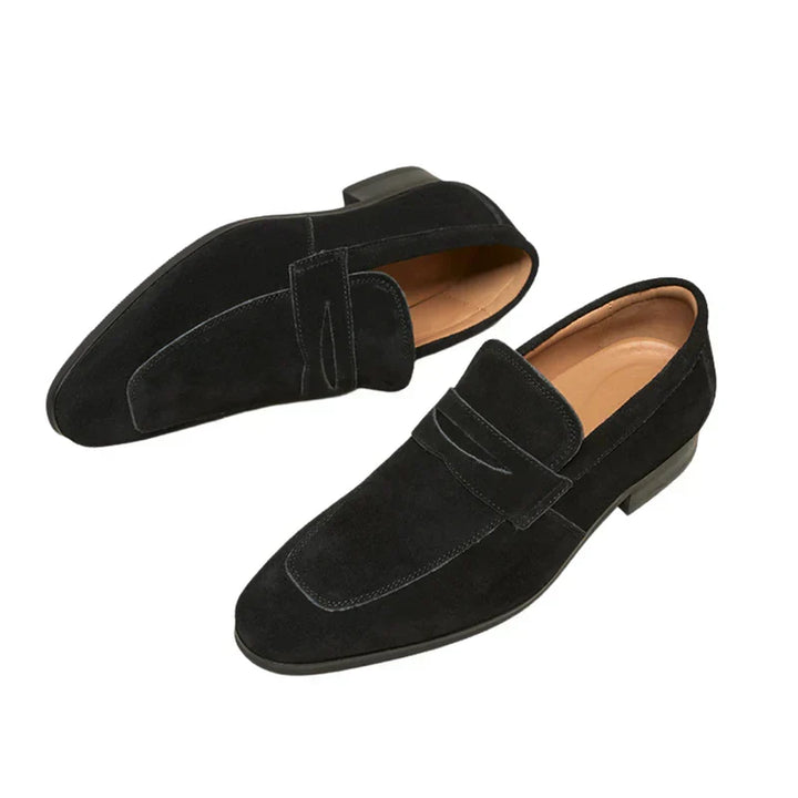 Męskie zamszowe loafersy typu penny - eleganckie buty na slip-on