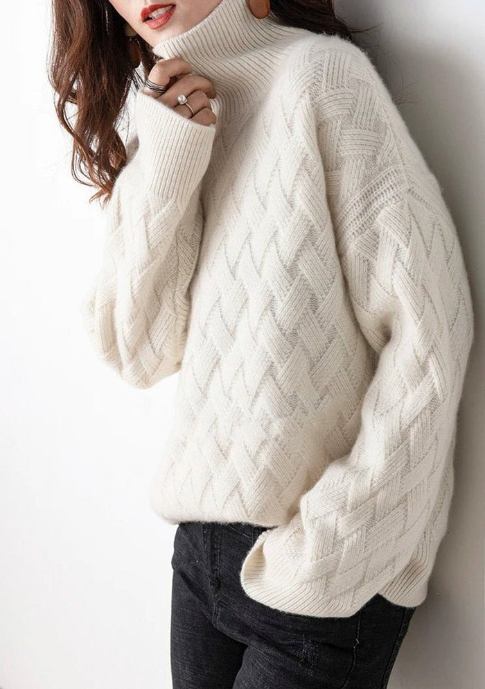 Sweter Damski z Golfem i Wzorem Warkocza Oversized